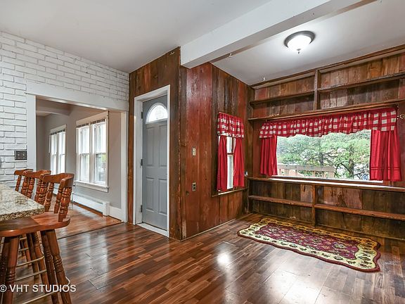 4th image of 35W402 Rockwell Ave
