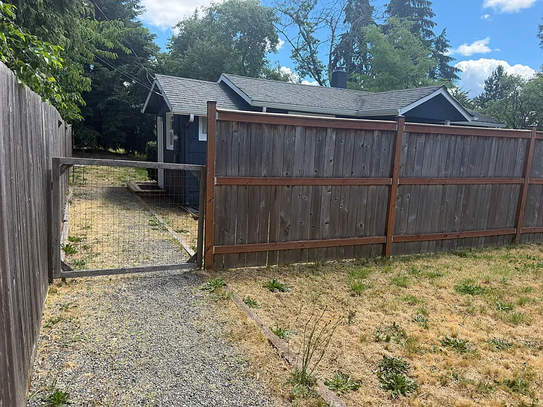 1217 S Durango St — Photo 27