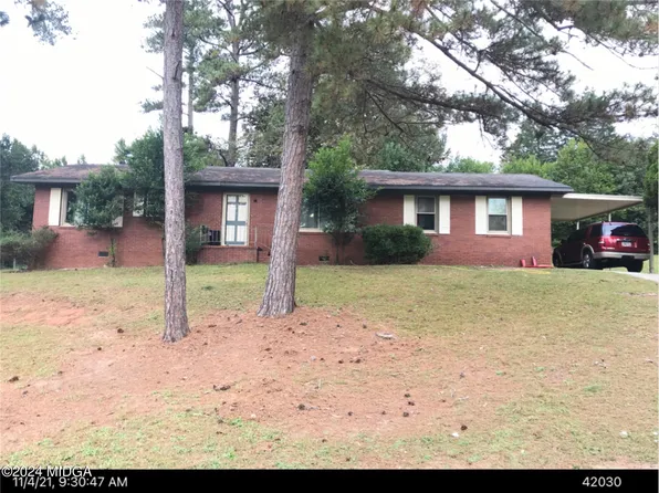 3376 Thunderbird Rd, Macon, GA 31217