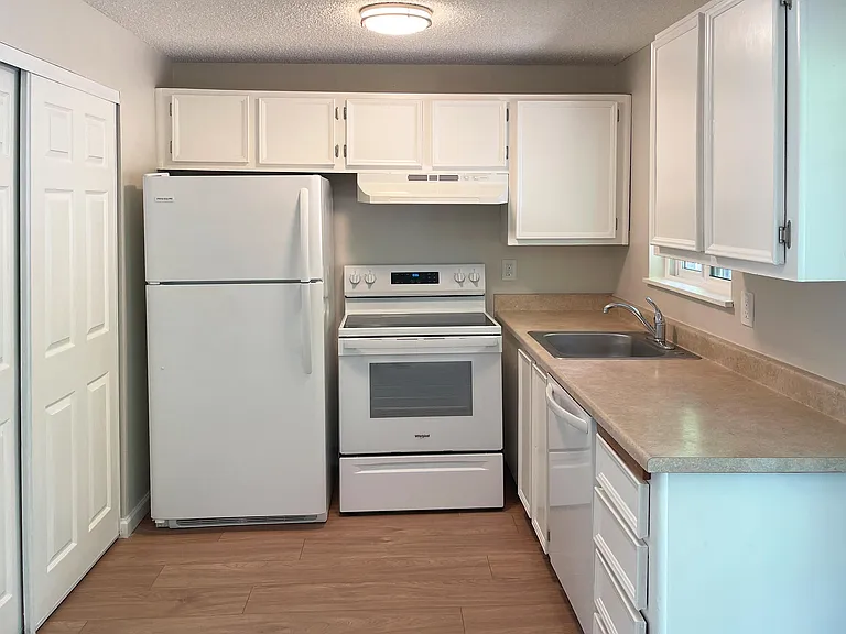 6106 SE Boise St — Photo 16