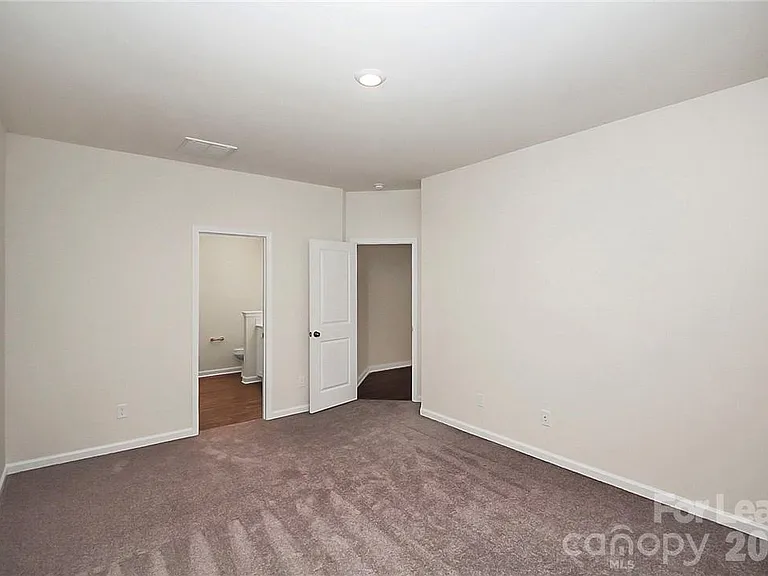 7306 Wheyfield Dr — Photo 12
