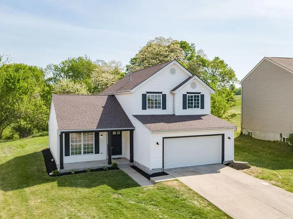 232 University Dr, Walton, KY 41094