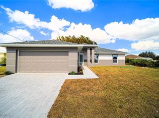 4103 30th St SW, Lehigh Acres, FL 33976