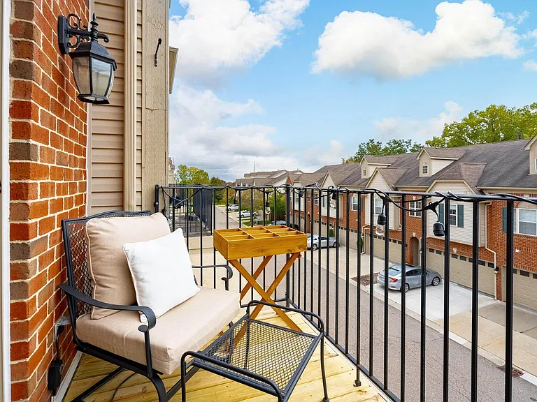 39477 Springwater Dr — Photo 36