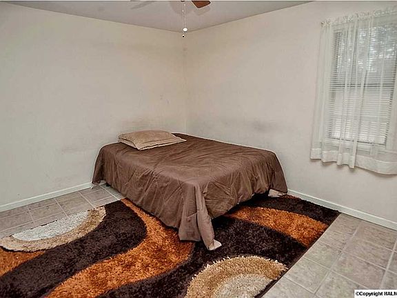 5th image of 6614 Willow Pointe Dr NW #C