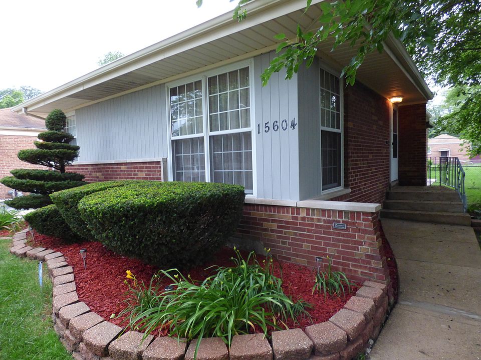 1st image of 15604 Rose Dr