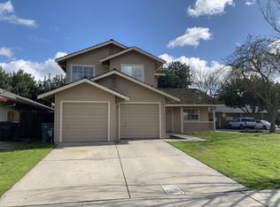 1000 Bobcat Ct, Modesto, CA 95358