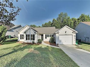 7809 Ebony Rd, Charlotte, NC 28216