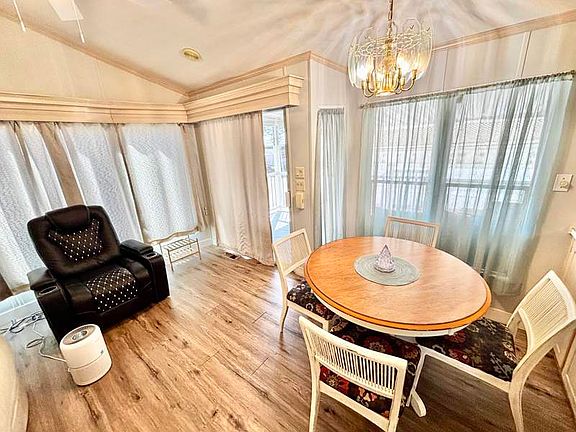 5th image of 702 S Meridian Rd #594