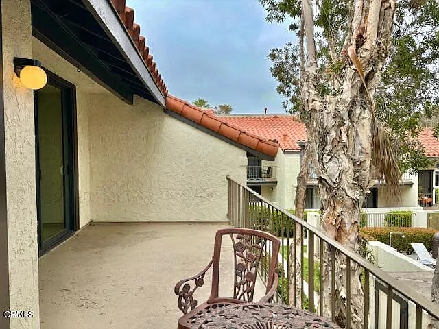 2226 Martinique Ln — Photo 5