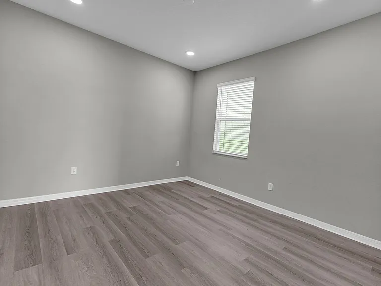 3137 Marine Grass Dr — Photo 15