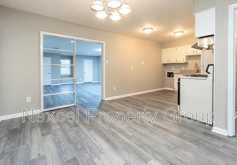 4517 Gailwood Ave — Photo 2