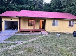 310 Quail Hollow Dr, Woodstock, GA 30188