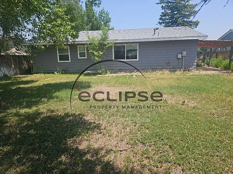 717 Lee Dr — Photo 27