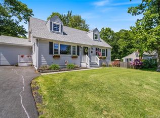 33 Stanavage Rd, Colchester, CT 06415