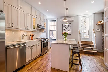 Rented by Brown Harris Stevens