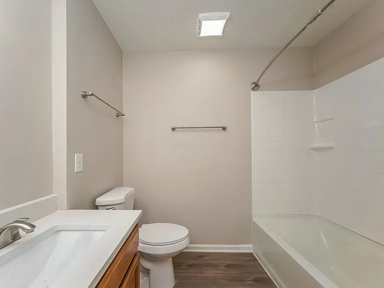 476 Southern Pines Dr — Photo 12