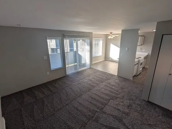 Stillwater Apartments