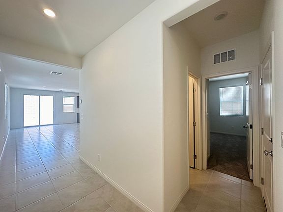 4th image of 10223 Plains Pear St