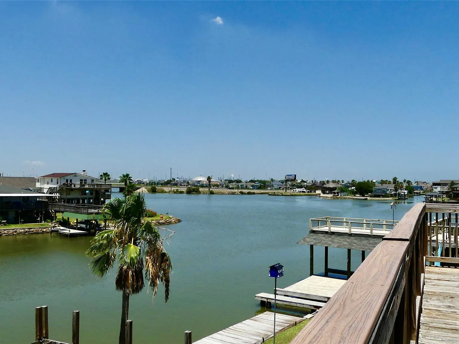 3 bed, 2.5 bath, $3,200 — Photo 2