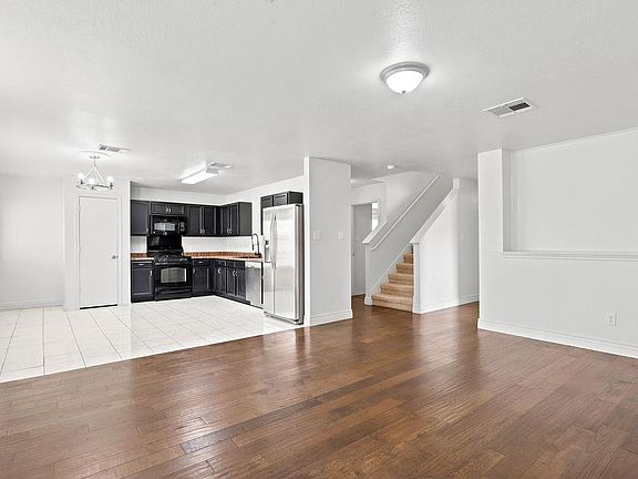 2nd image of 6616 Plains Crest Dr