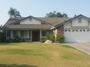 9303 Gig Harbor Ct, Bakersfield, CA 93312