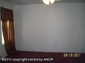 4th image of 3703 SE 15th Ave