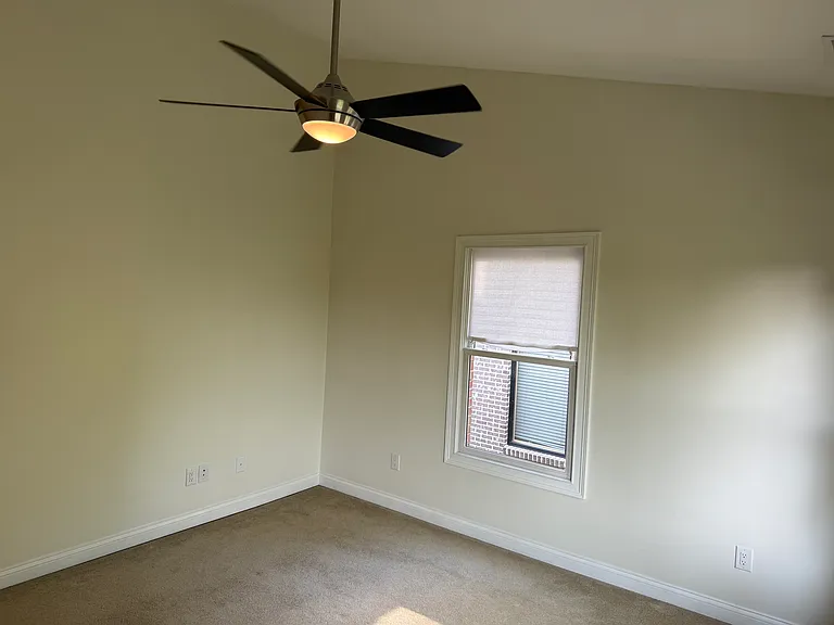 324 Mulberry St — Photo 24