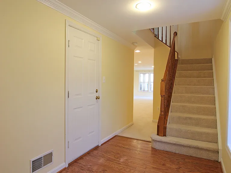 11799 Valley Ridge Cir — Photo 40