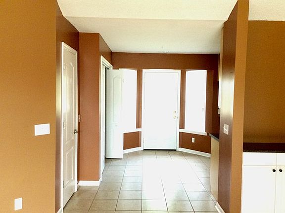 3rd image of 200/202 Nell Leone Dr