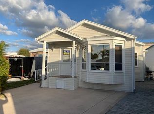 191 Nettles Blvd, Jensen Beach, FL 34957