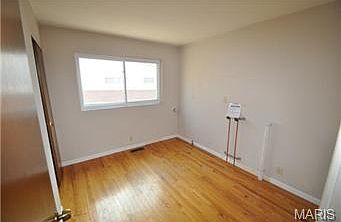 3rd image of 2940 Sussex Dr