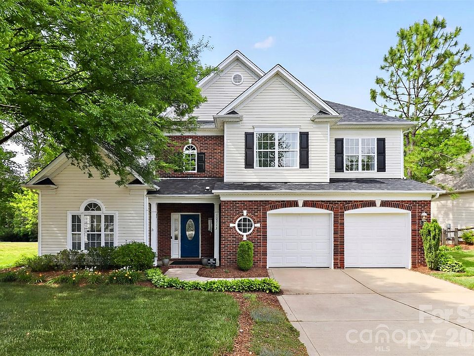 1st image of 10713 Huntington Meadow Ln