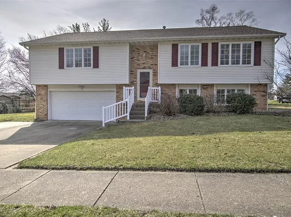 2819 S Forrest Ln, Decatur, IL 62521