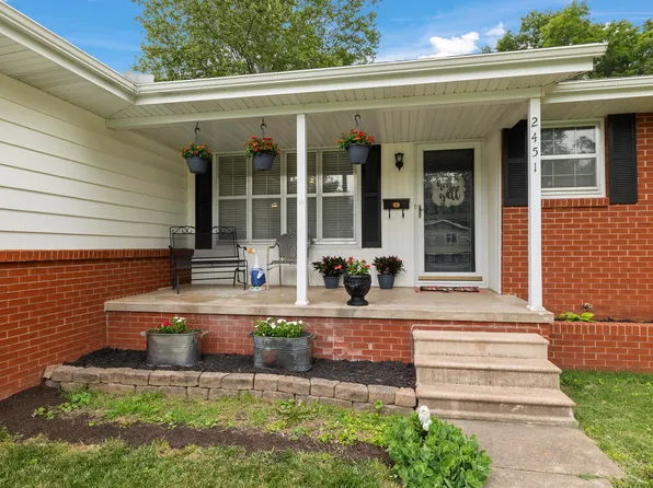 2451 S Hillside Drive, Springfield, MO 65804