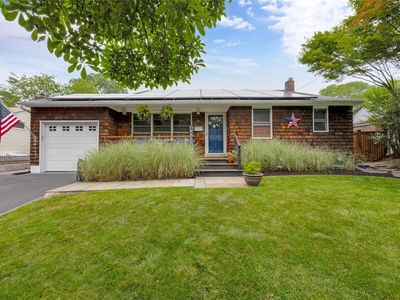 16 Capitol Place, Huntington Station, NY, 11746