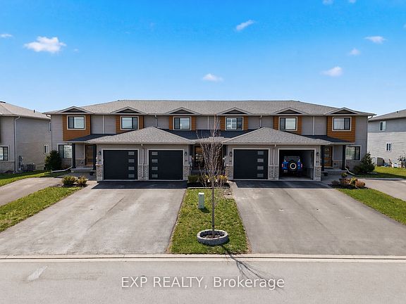 3rd image of 39 Ridgeway Pl