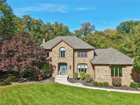 2211 Kate Ct, Hudson, OH 44236