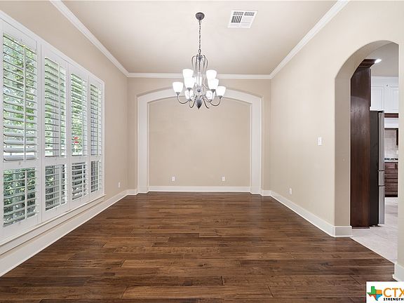 3rd image of 6107 Wooded Creek Cv