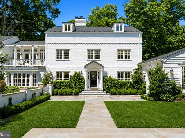 2501 49th St NW, Washington, DC 20007