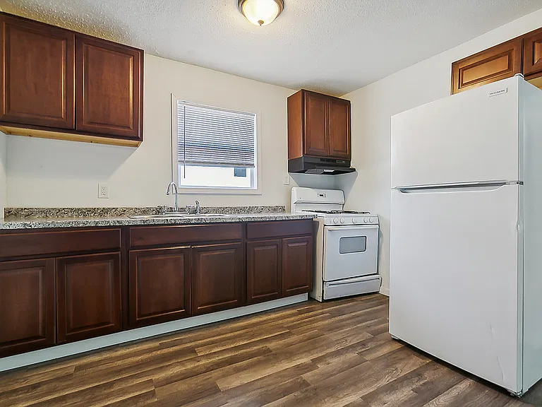 Unit B Kitchen