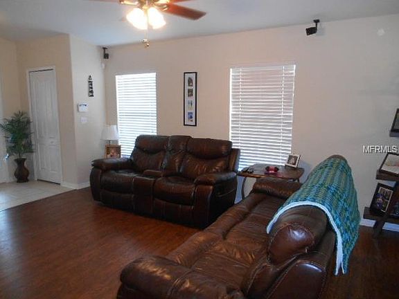 4th image of 4680 Harts Brook Ln