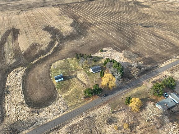 3rd image of 13877 Skog Rd