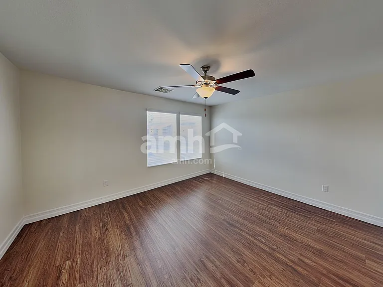 5824 Petronius St — Photo 12