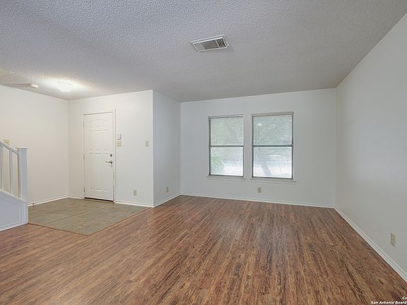 5th image of 11090 CEDAR PARK
