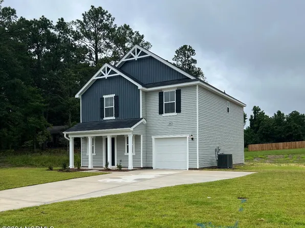 245 Fire Lane, Vass, NC 28394