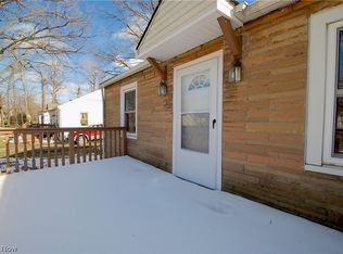 38848 Adkins Rd, Willoughby, OH 44094