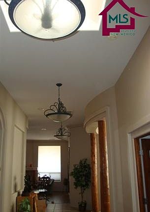 5th image of 741 Stone Canyon Dr