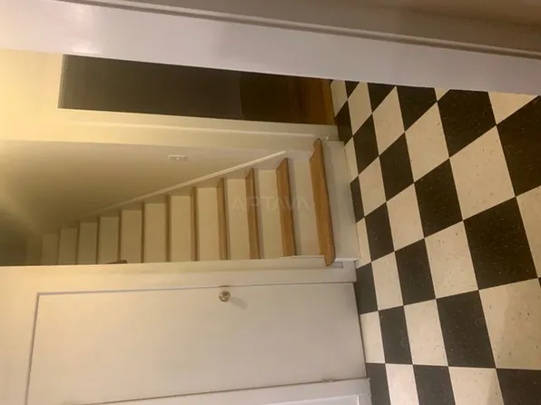 10 Broadway Pl #1, Somerville, MA 02145