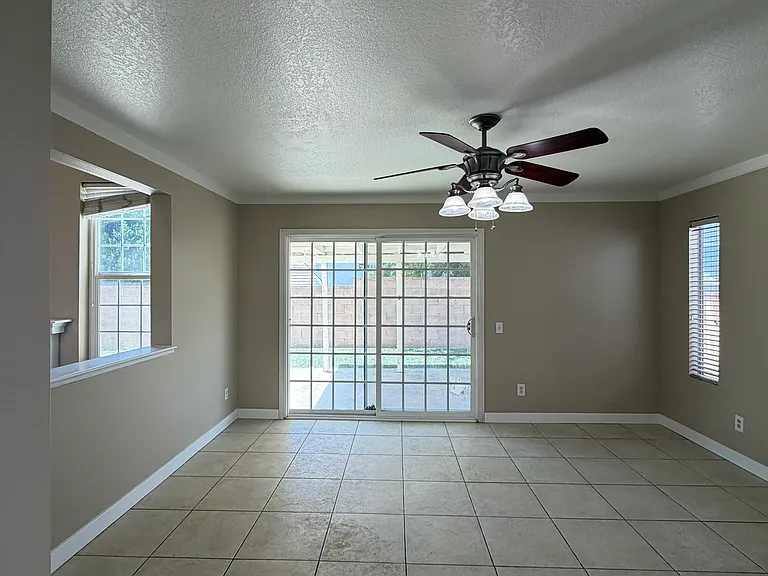 9843 Chesapeake Dr — Photo 2
